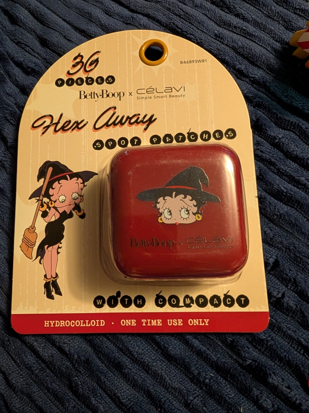 Betty Boop Red Hex Away Spot Patch Compact